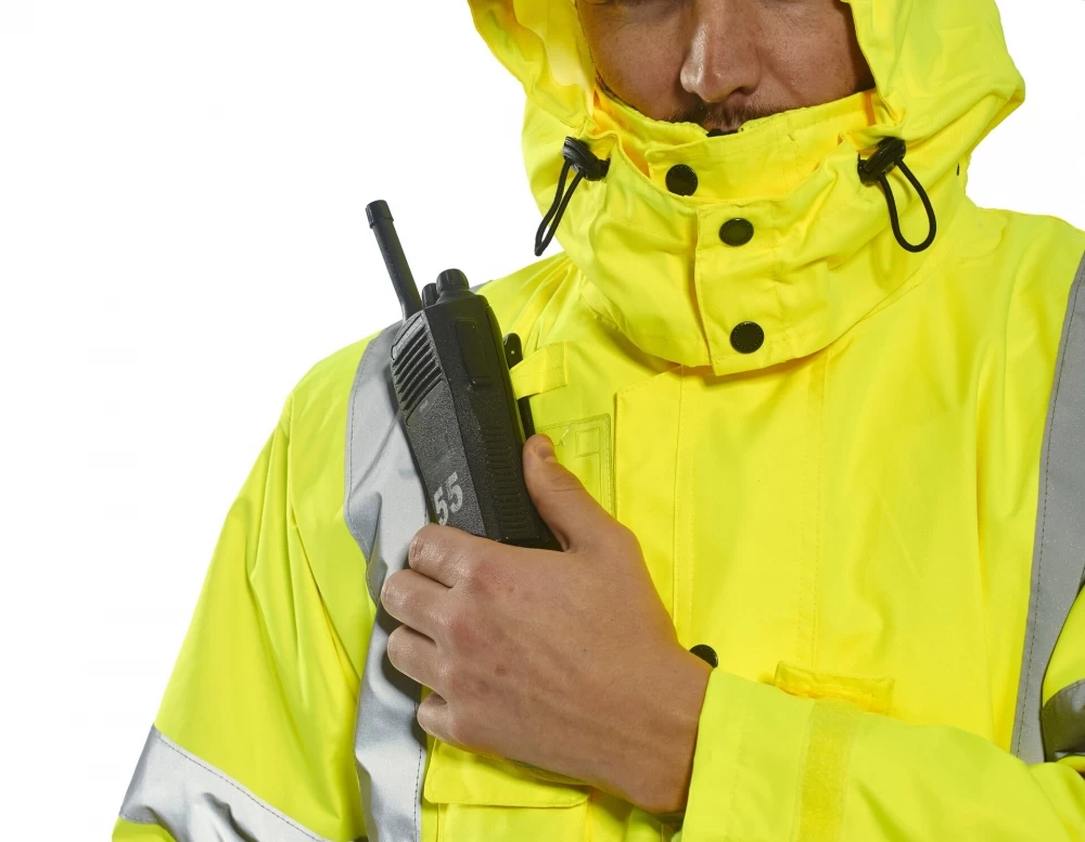 Portwest S427 - Warnschutz 7-in-1 Parka Jacke Aus Polyester Mit Reflexstreifen, Atmungsaktiv, Wasserdicht, Kältebeständig, Gelb 14 Portwest S427 - Warnschutz 7-in-1 Parka Jacke Aus Polyester Mit Reflexstreifen, Atmungsaktiv, Wasserdicht, Kältebeständig, Gelb – Bild 12