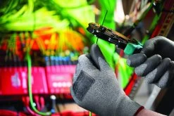 Showa DURACoil 546 Schnittschutzhandschuhe Aus HPPE Mit Beschichtung Aus Polyurethanschaum, Atmungsaktiv (10 Paare In Paket), Grau -Arbeitsschutzkleidung Geschäft 517FAB9B E198 8111 CFC9 446852F02686