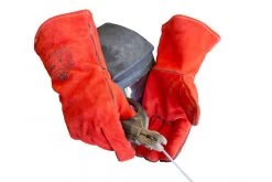 Active Gear Active WELDING W6170 Schweßerhandschuhe Aus Kalbsleder Wärmebeständig (60 Paare In Karton), Rot 7 Active Gear Active WELDING W6170 Schweßerhandschuhe Aus Kalbsleder Wärmebeständig (60 Paare In Karton), Rot -Arbeitsschutzkleidung Geschäft 6B6A9766 2410 5582 B37D 378425AE56FD